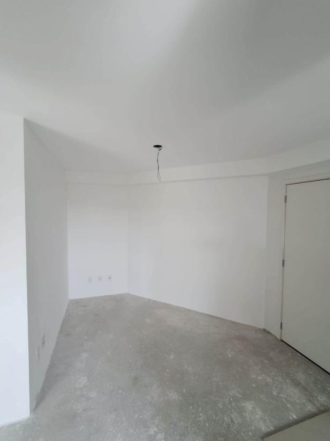 Apartamento à venda com 2 quartos, 40m² - Foto 6