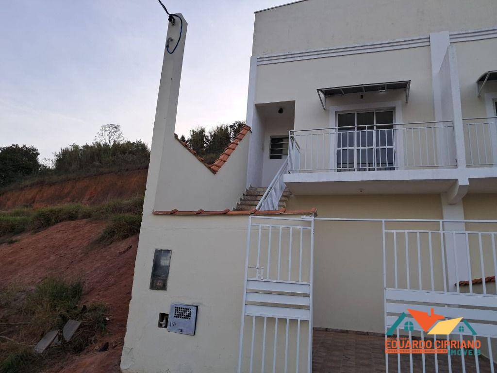 Casa, 2 quartos, 200 m² - Foto 3