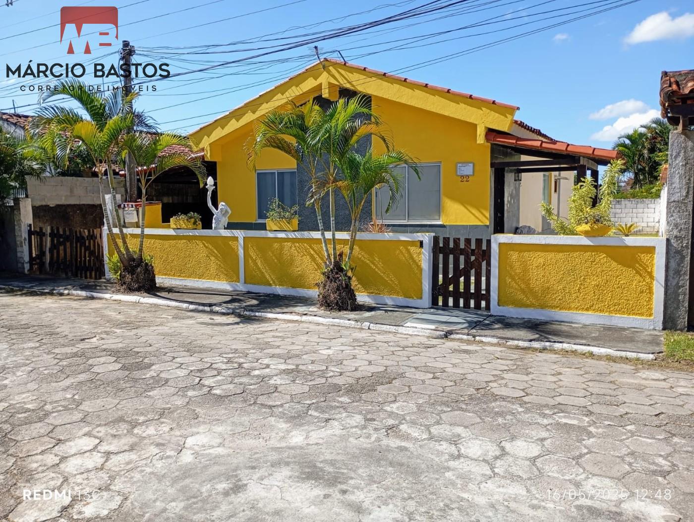 Casa à venda com 3 quartos - Foto 1