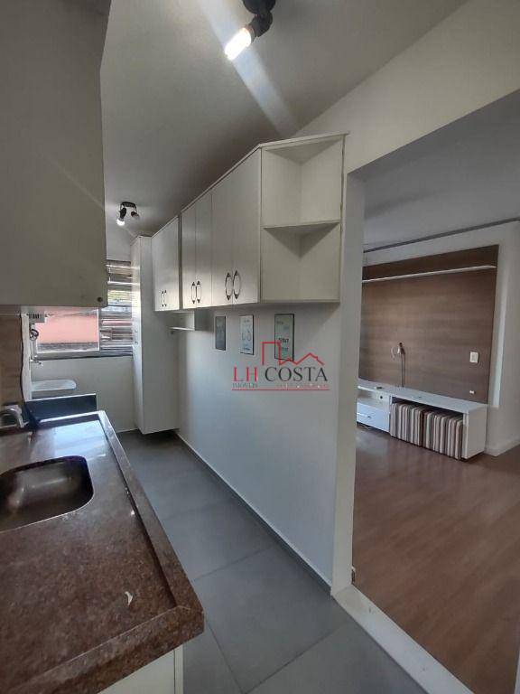 Apartamento à venda com 2 quartos, 64m² - Foto 26