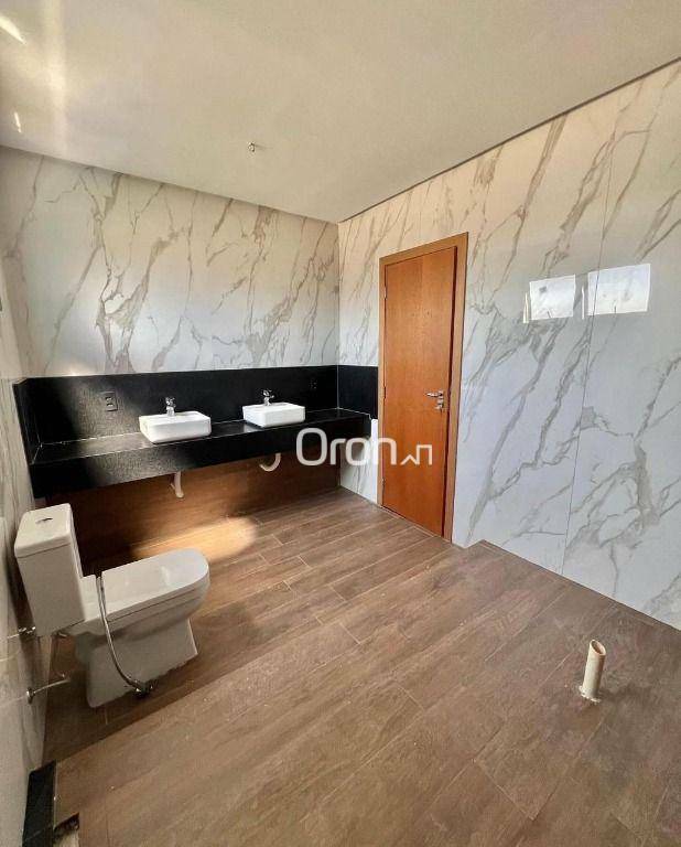 Sobrado à venda com 3 quartos, 320m² - Foto 18