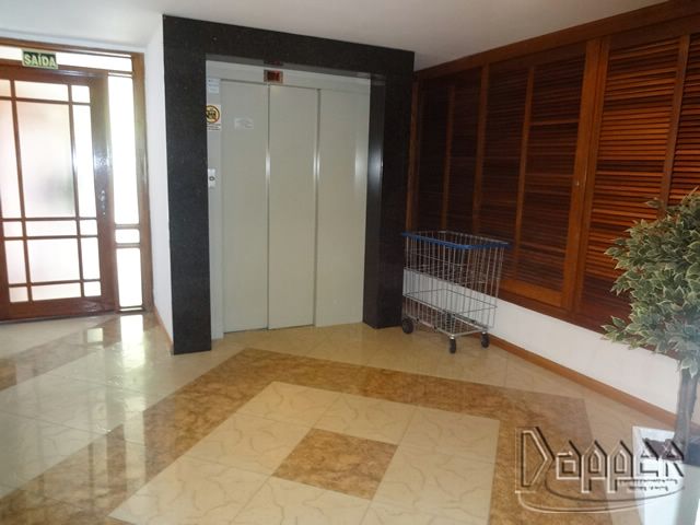 Apartamento para alugar com 4 quartos, 246m² - Foto 21