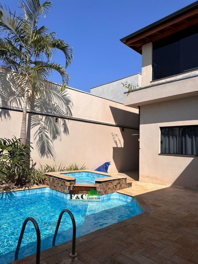 Casa para alugar com 3 quartos, 300m² - Foto 24