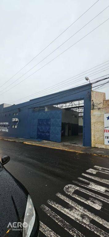 Depósito-Galpão-Armazém à venda, 555m² - Foto 2