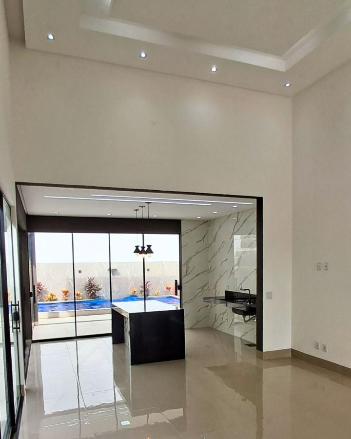 Casa de Condomínio à venda com 3 quartos, 360m² - Foto 4