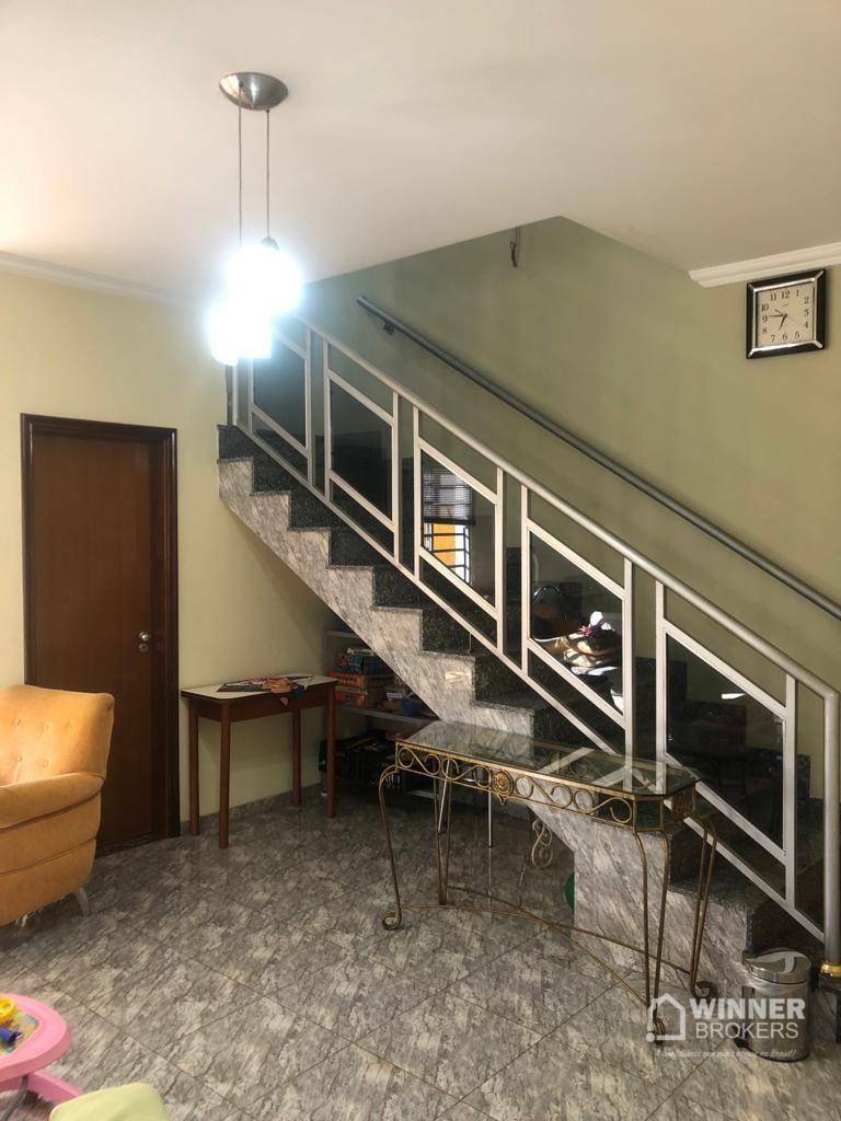 Sobrado à venda com 5 quartos, 330m² - Foto 6