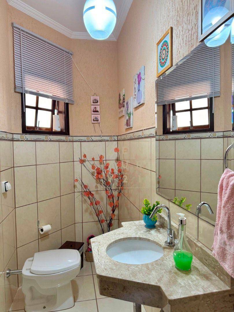 Casa à venda com 3 quartos, 290m² - Foto 10