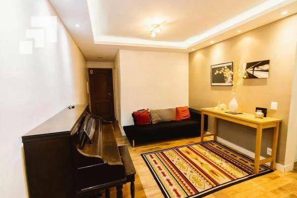 Apartamento à venda com 3 quartos, 78m² - Foto 4