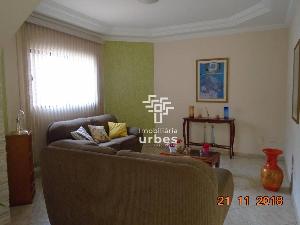 Casa, 3 quartos, 191 m² - Foto 6