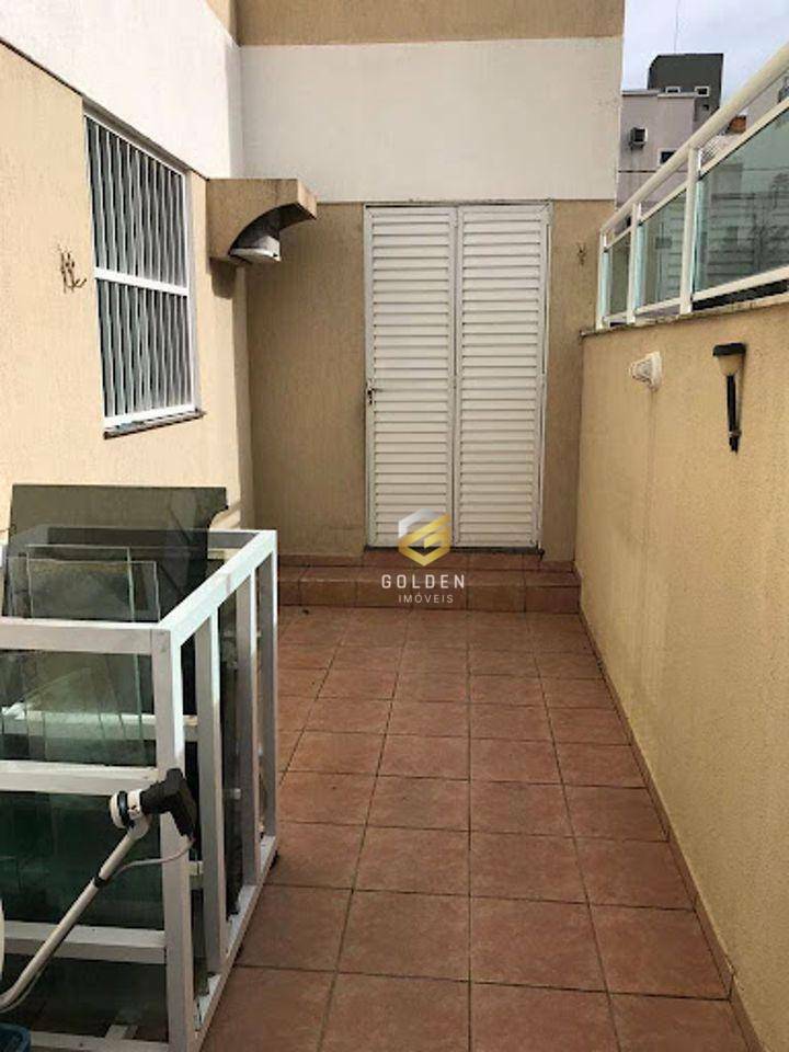 Apartamento à venda com 2 quartos, 79m² - Foto 21