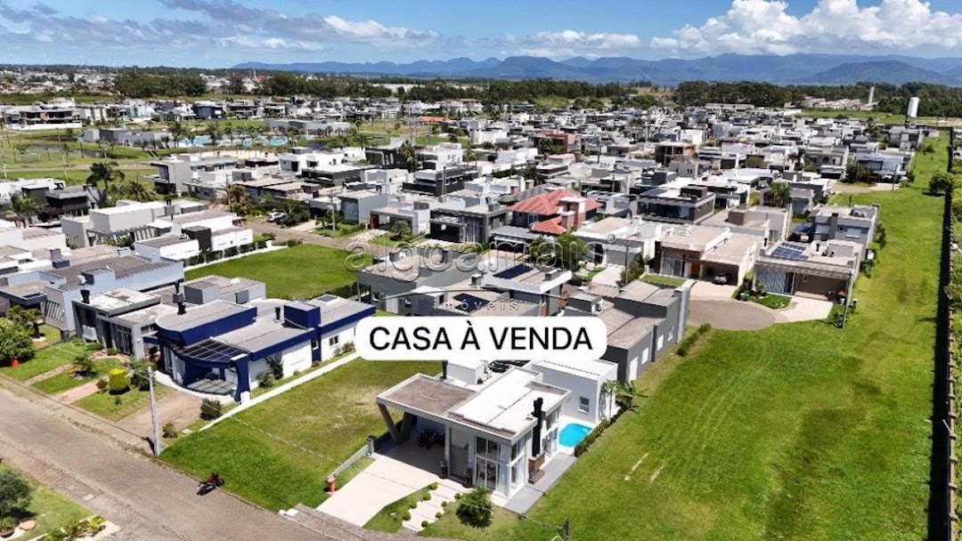 Casa de Condomínio à venda com 4 quartos, 195m² - Foto 3