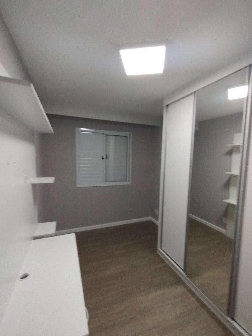 Apartamento para alugar com 3 quartos, 80m² - Foto 25