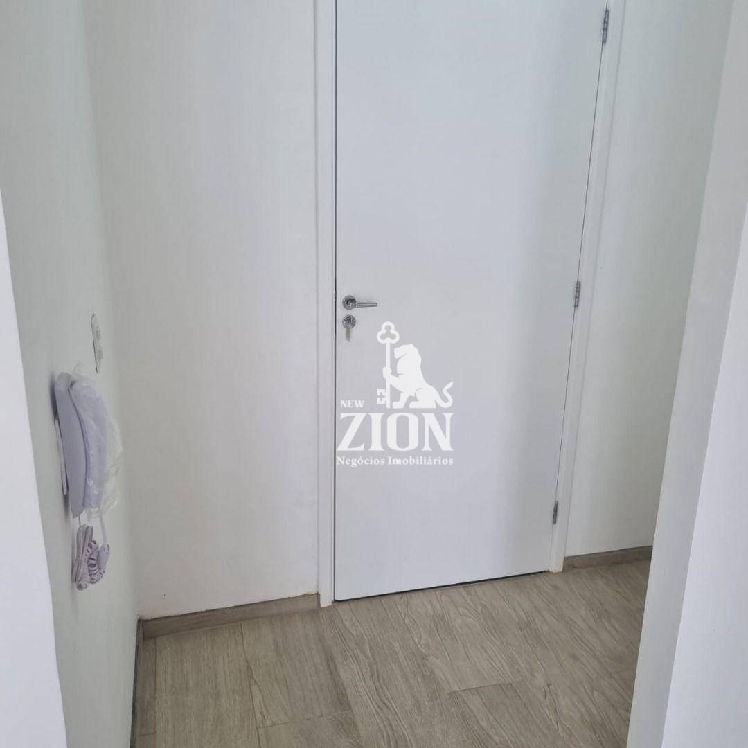 Apartamento à venda com 2 quartos, 41m² - Foto 19