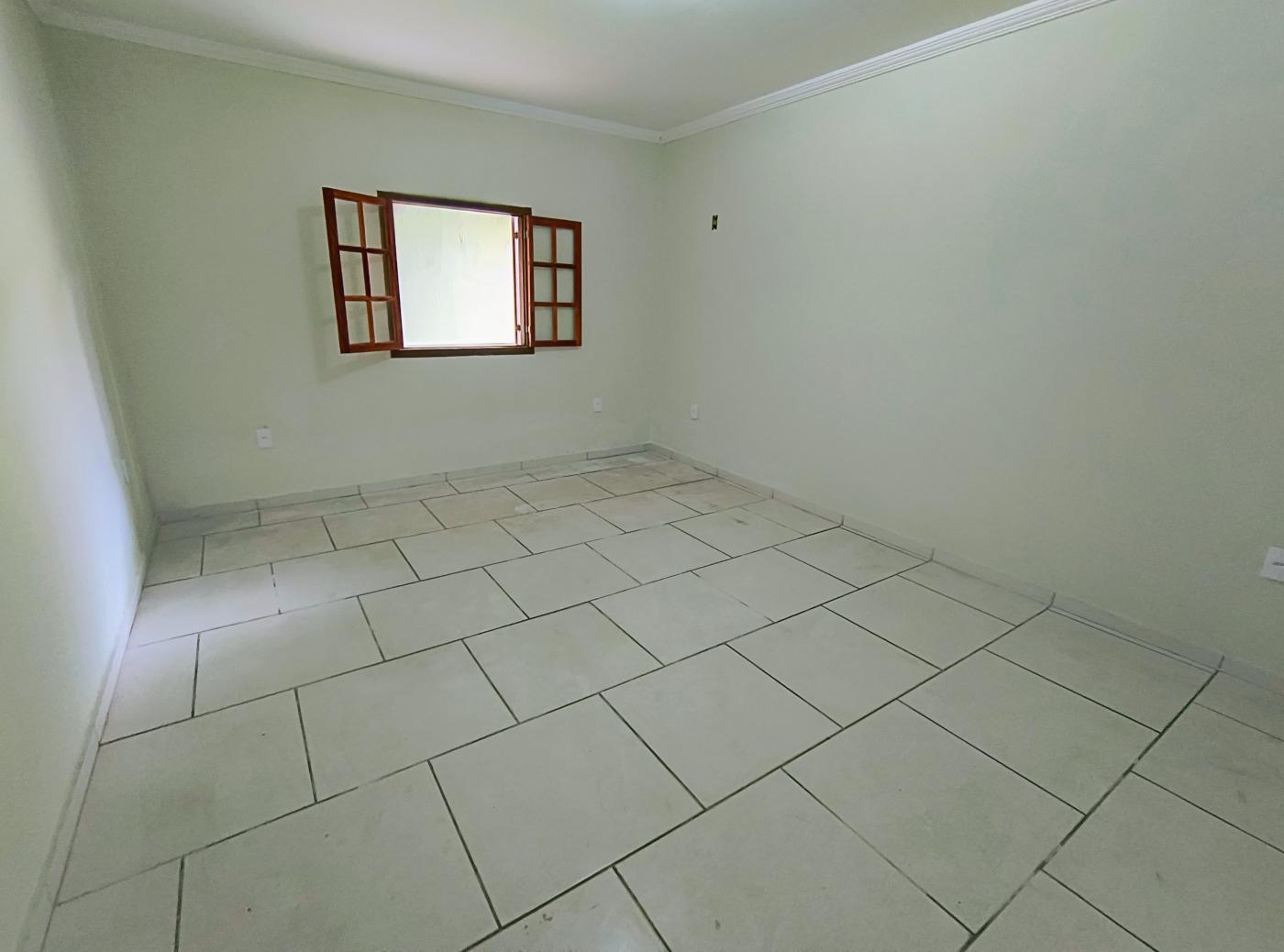 Casa à venda com 3 quartos, 450m² - Foto 11