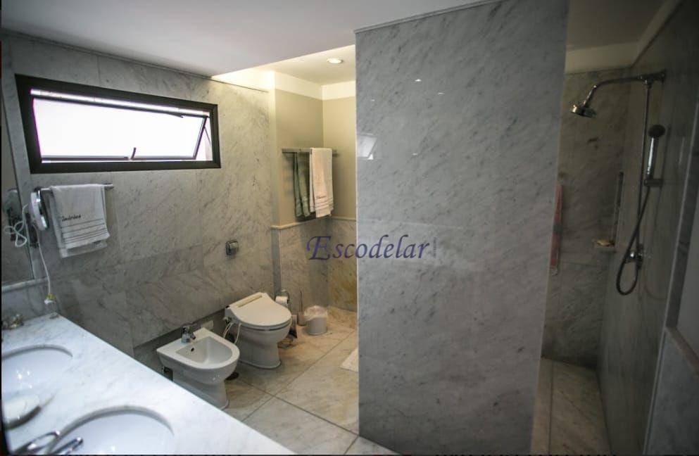 Apartamento à venda com 3 quartos, 290m² - Foto 18