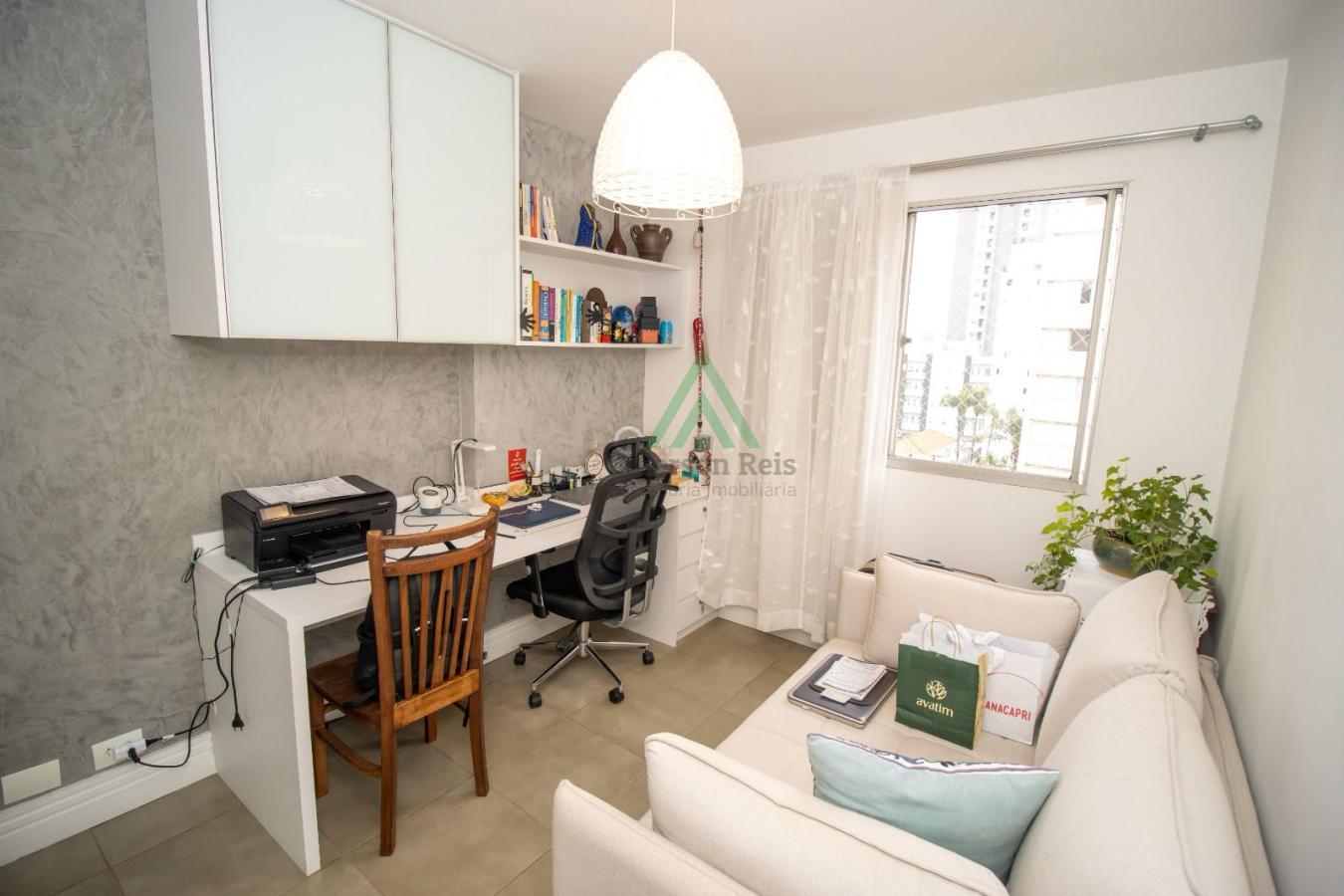 Apartamento à venda com 2 quartos, 80m² - Foto 13