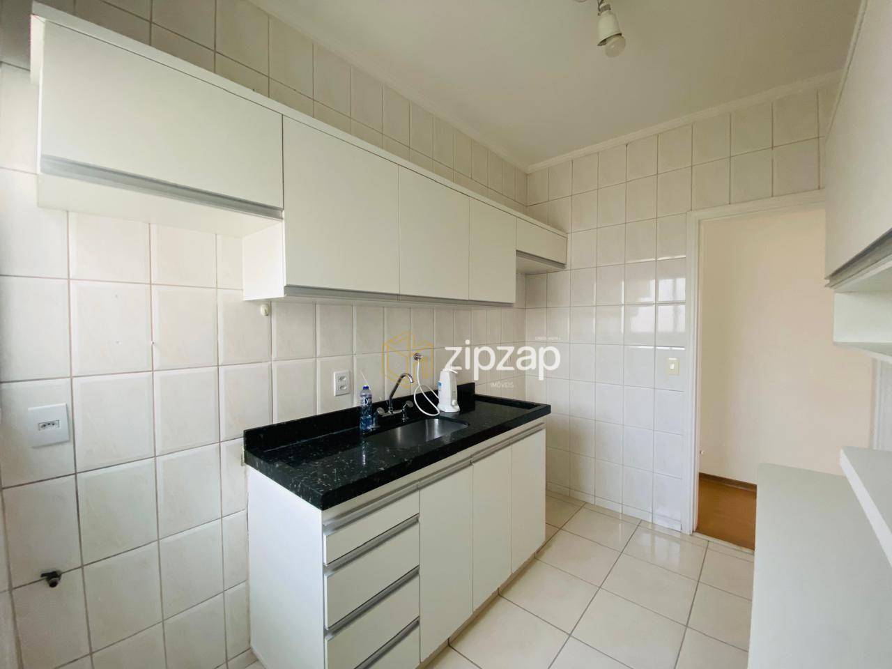 Apartamento para alugar com 3 quartos, 81m² - Foto 7