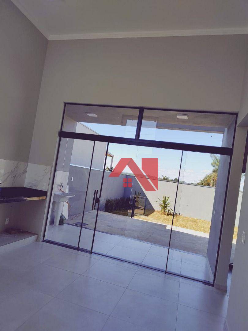 Casa de Condomínio à venda com 2 quartos, 69m² - Foto 1
