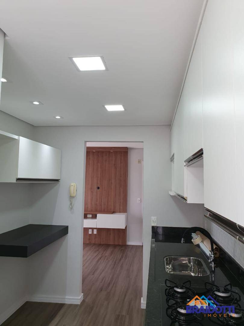 Apartamento à venda com 2 quartos, 55m² - Foto 8