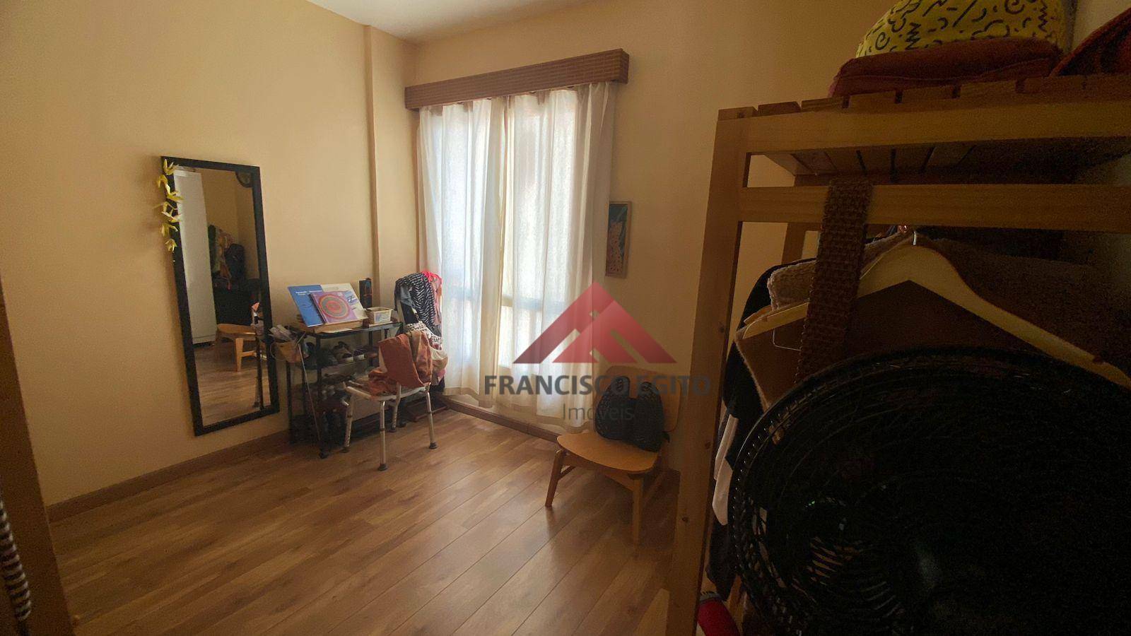 Apartamento à venda com 2 quartos, 75m² - Foto 14