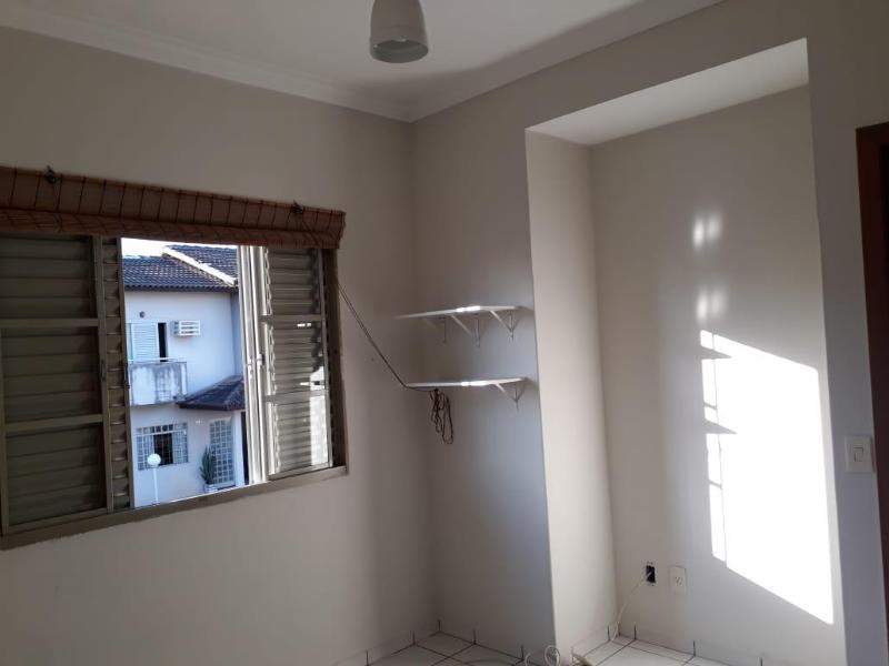 Casa à venda com 3 quartos, 120m² - Foto 14