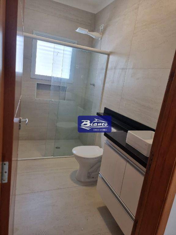 Sobrado à venda e aluguel com 3 quartos, 160m² - Foto 51