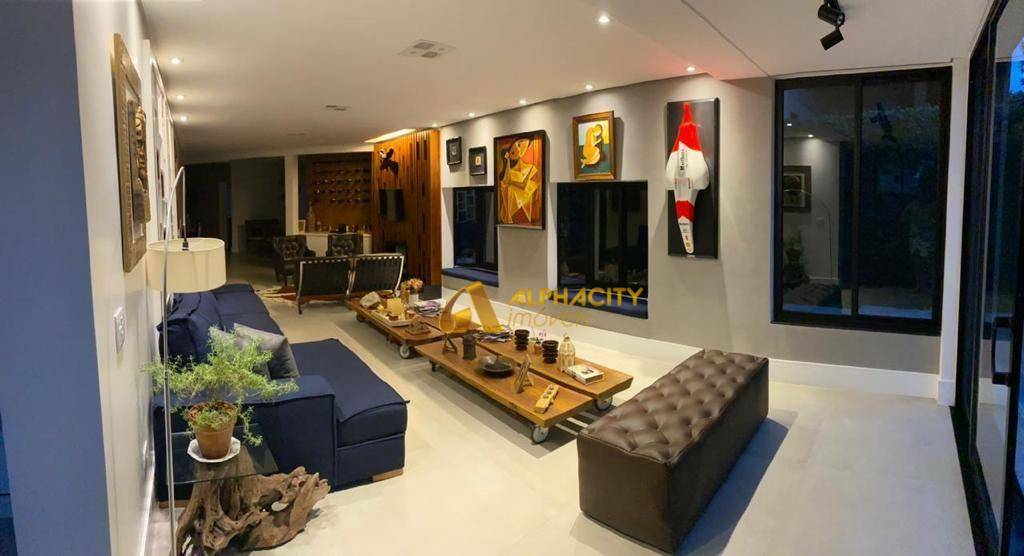 Casa de Condomínio à venda com 4 quartos, 331m² - Foto 6