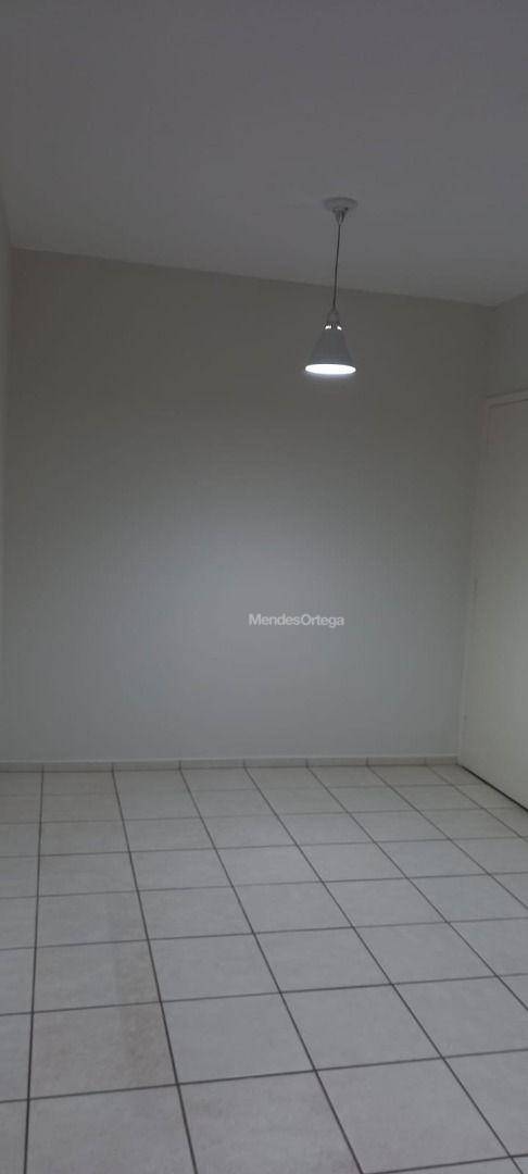 Apartamento para alugar com 2 quartos, 58m² - Foto 4