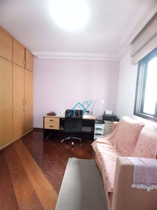 Apartamento à venda com 3 quartos, 183m² - Foto 6