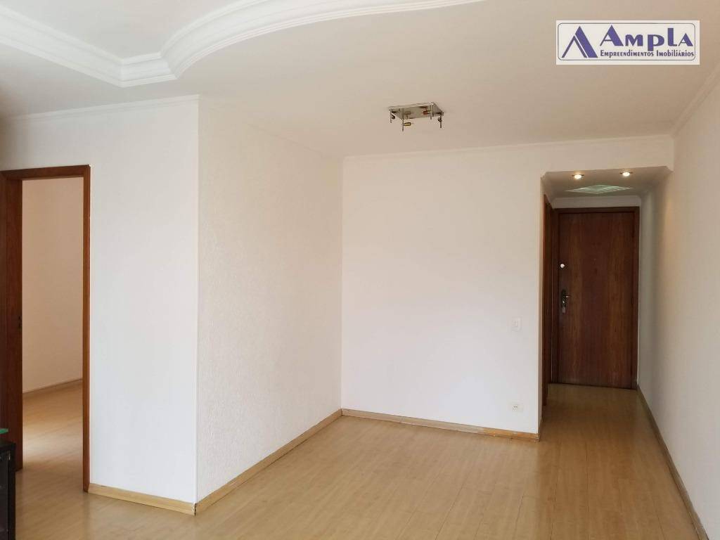 Apartamento para alugar com 2 quartos, 65m² - Foto 3