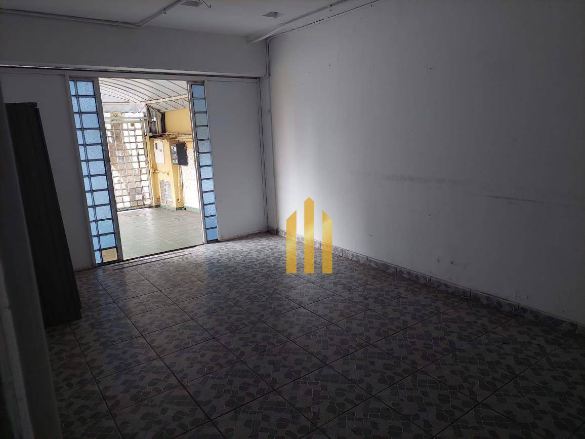 Casa à venda com 1 quarto, 320m² - Foto 4