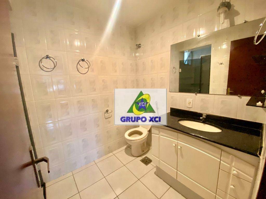 Apartamento à venda com 4 quartos, 140m² - Foto 27