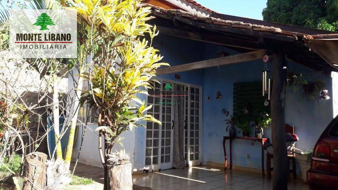 Casa à venda com 2 quartos, 1M2 - Foto 1