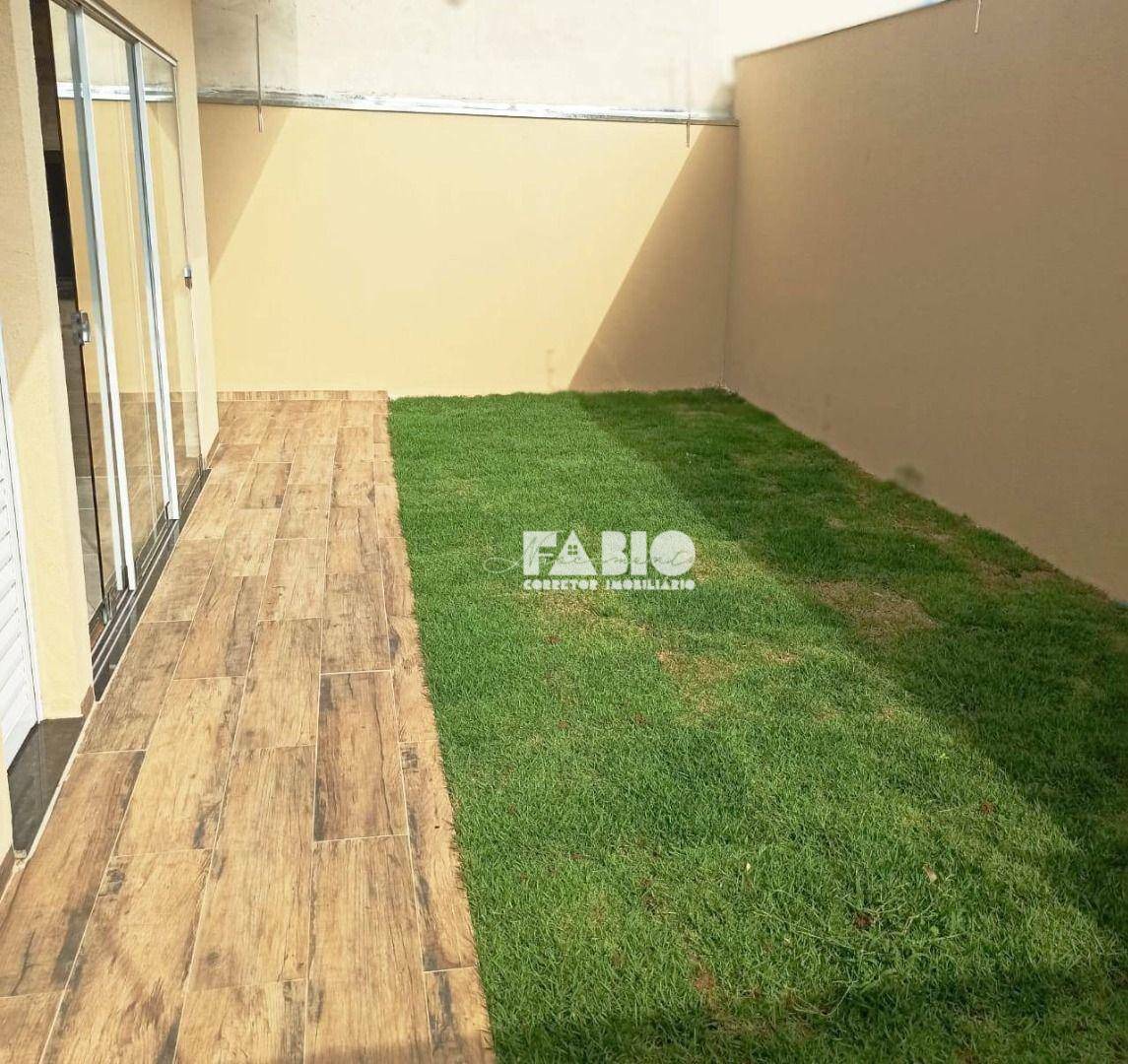 Casa à venda com 3 quartos, 109m² - Foto 32