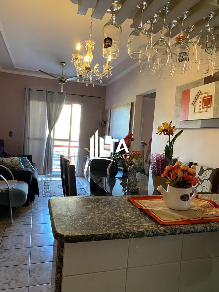 Apartamento à venda com 2 quartos, 62m² - Foto 1