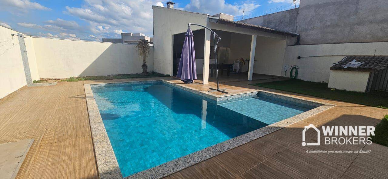 Casa, 4 quartos, 251 m² - Foto 2