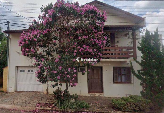 Casa para alugar com 3 quartos, 189m² - Foto 1