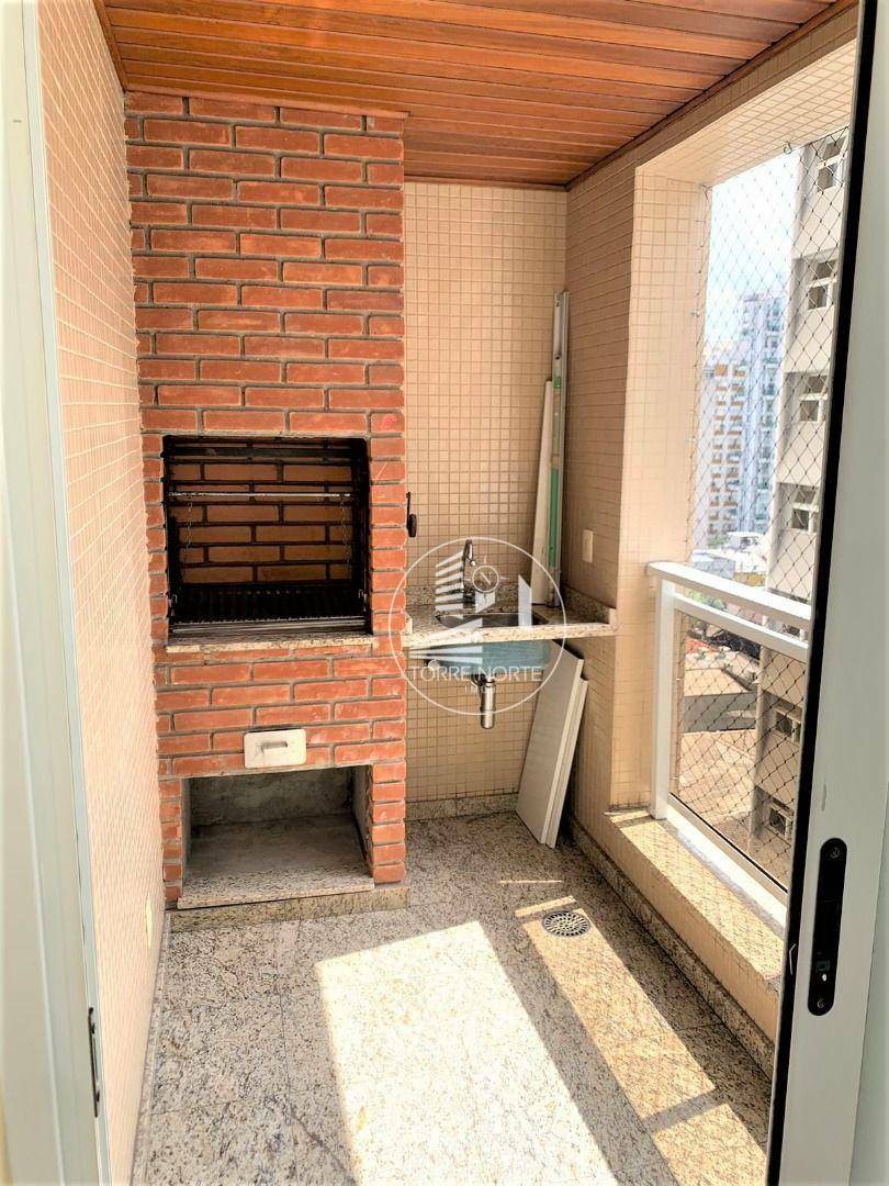 Apartamento para alugar com 4 quartos, 360m² - Foto 4