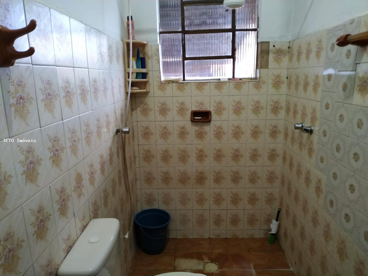 Casa à venda com 4 quartos, 640m² - Foto 11