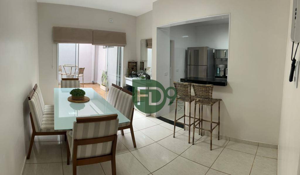 Casa à venda com 2 quartos, 171m² - Foto 10