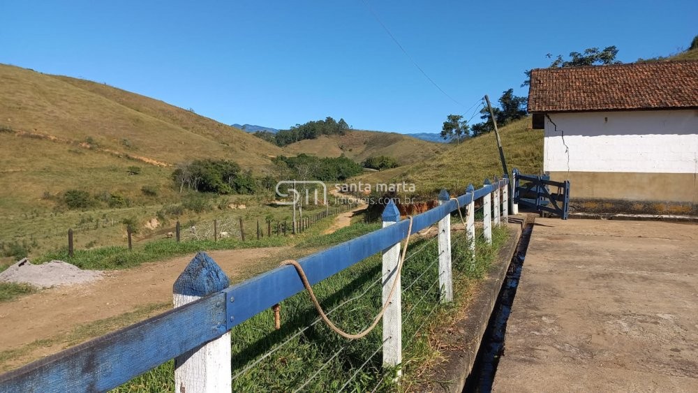 Fazenda à venda com 13 quartos, 150m² - Foto 20