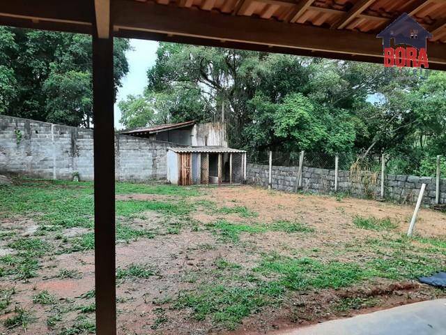 Casa à venda com 3 quartos, 1200M2 - Foto 1