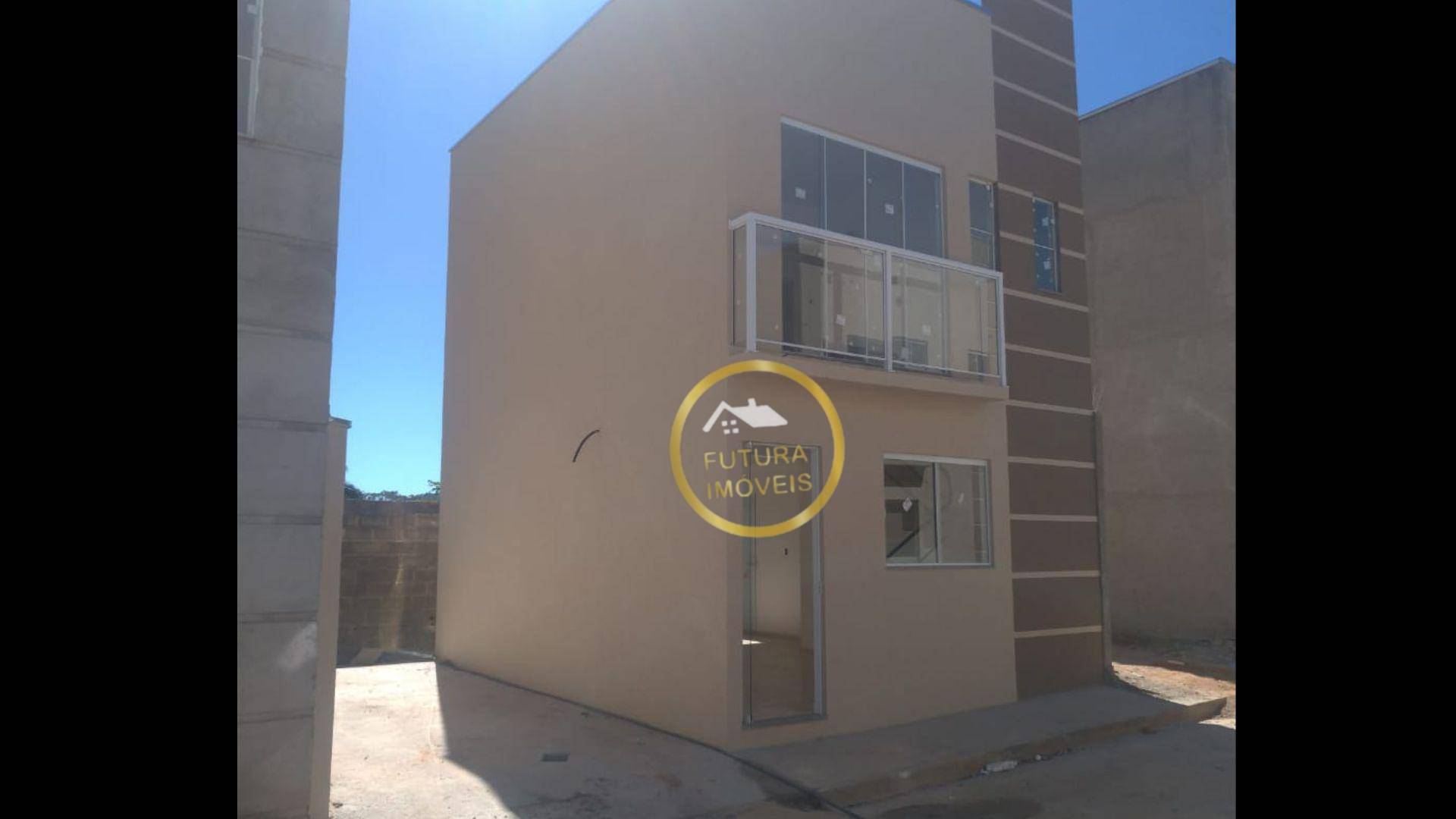 Casa à venda e aluguel com 2 quartos, 70m² - Foto 2