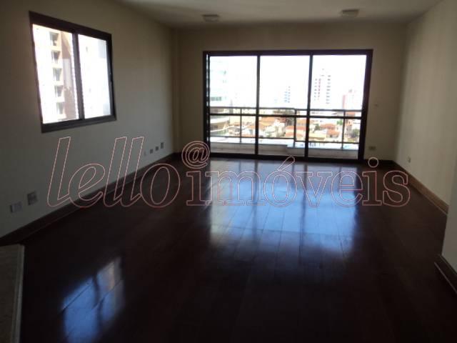 Apartamento para alugar com 4 quartos, 210m² - Foto 2