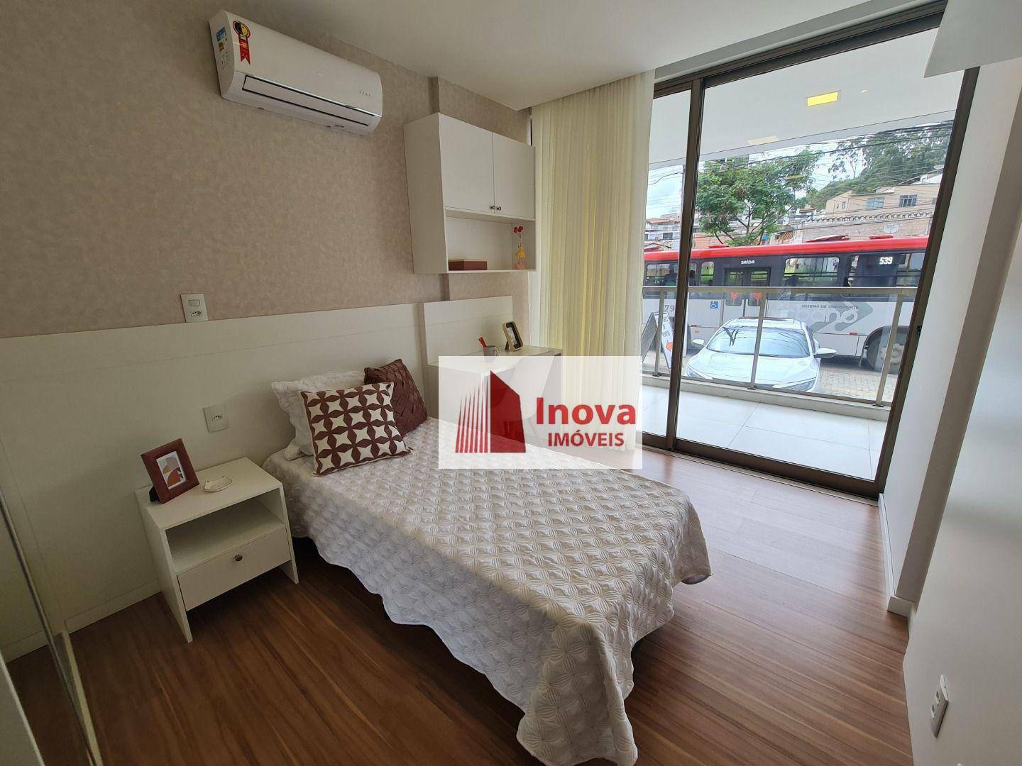 Apartamento à venda com 2 quartos, 74m² - Foto 43