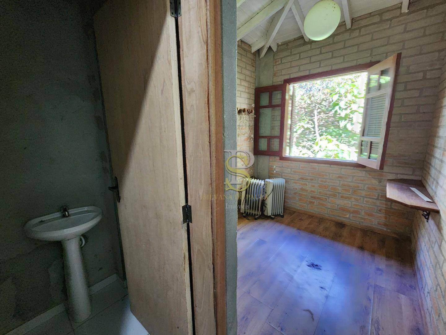 Casa de Condomínio à venda com 14 quartos, 1000m² - Foto 27