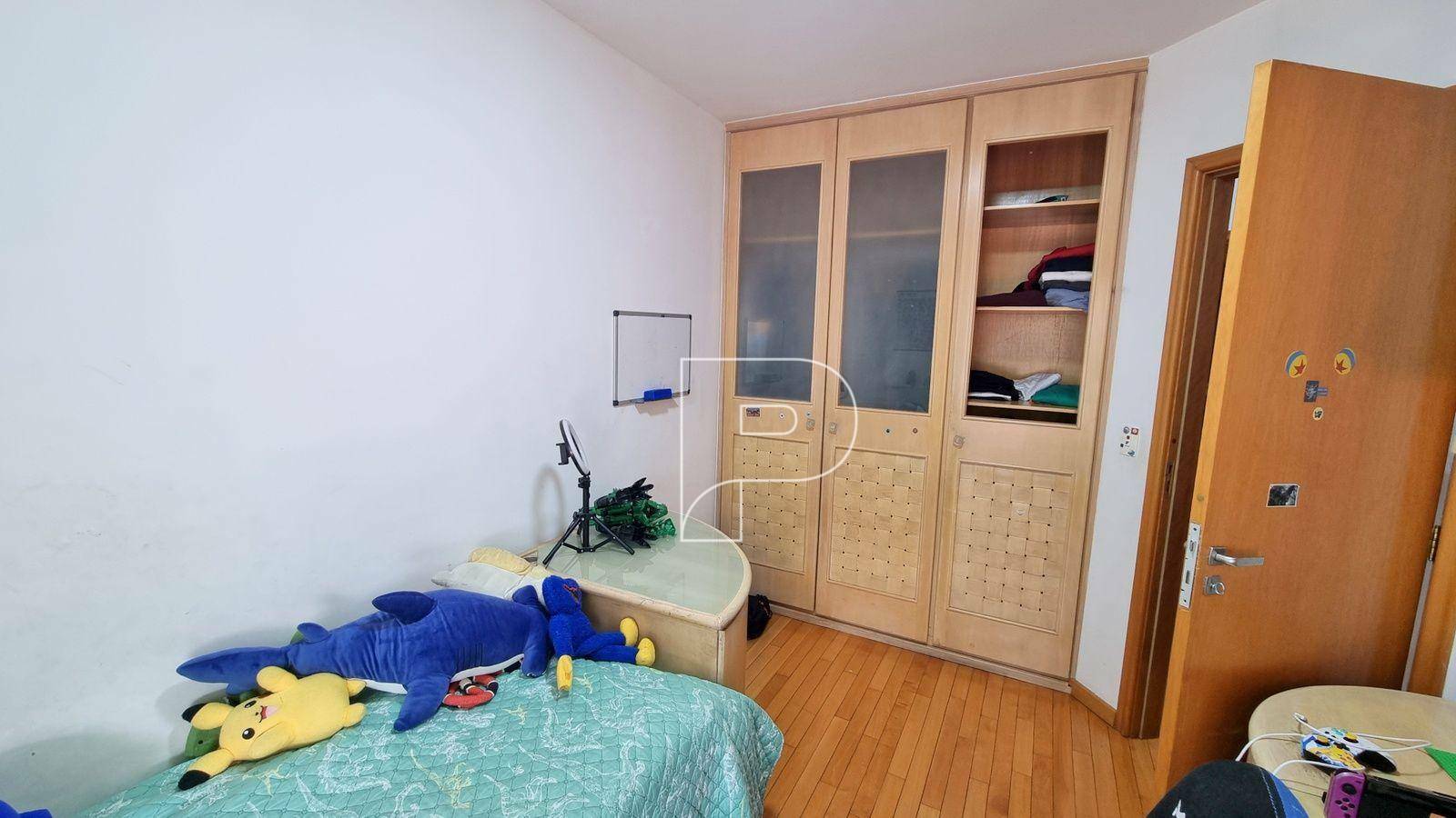 Casa de Condomínio à venda com 4 quartos, 236m² - Foto 27