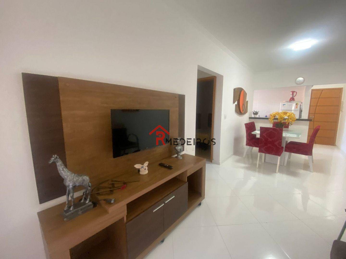 Apartamento à venda com 2 quartos, 73m² - Foto 2