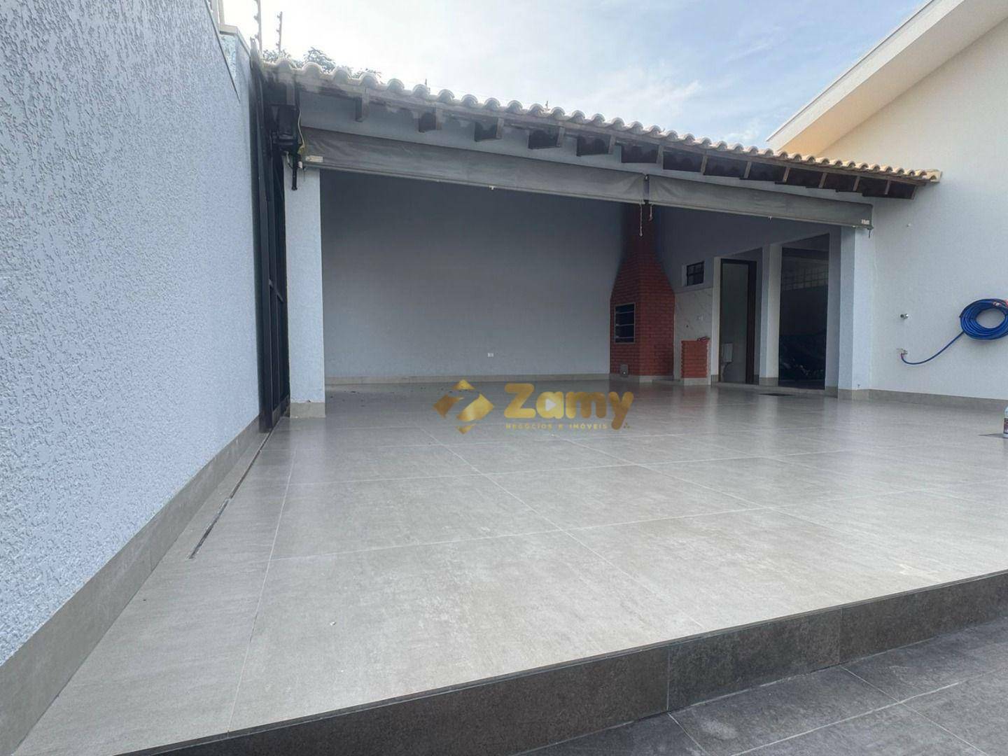 Casa à venda com 3 quartos, 232m² - Foto 30