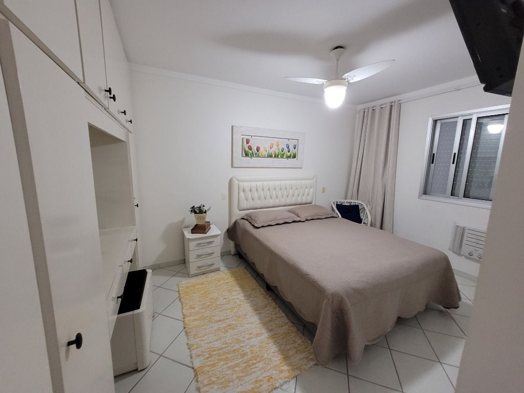 Apartamento à venda com 3 quartos, 121m² - Foto 11